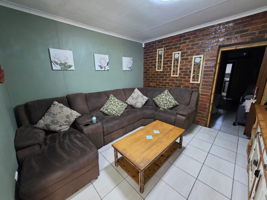 3 Bedroom Property for Sale in Sasolburg Free State